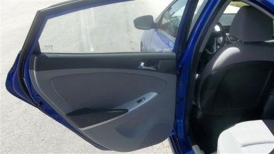 2012 Hyundai Accent  GLS