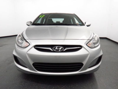 2012 Hyundai Accent  GLS