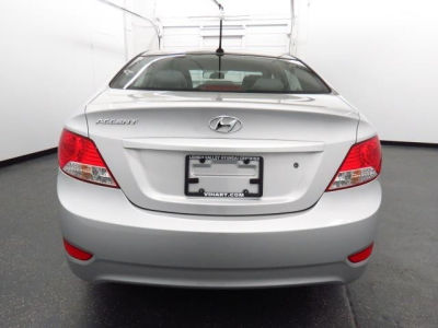 2012 Hyundai Accent  GLS
