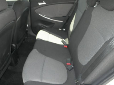 2012 Hyundai Accent