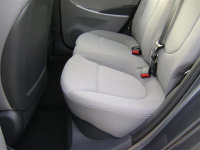 2012 Hyundai Accent  GLS