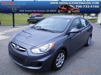 2012 Hyundai Accent  GLS