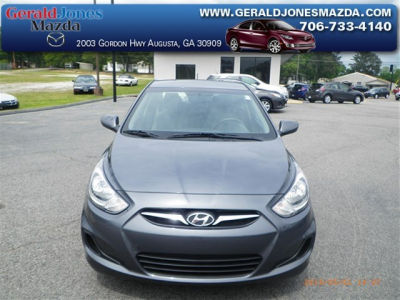 2012 Hyundai Accent  GLS