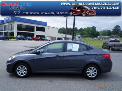2012 Hyundai Accent  GLS