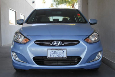 2012 Hyundai Accent SE