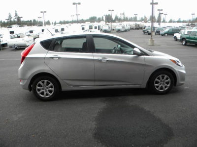 2012 Hyundai Accent  GS