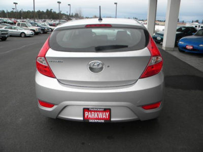2012 Hyundai Accent  GS