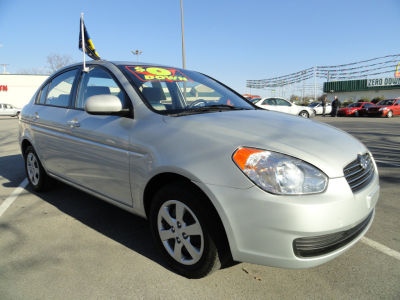 2011 Hyundai Accent  GLS