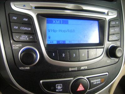 2012 Hyundai Accent  GLS