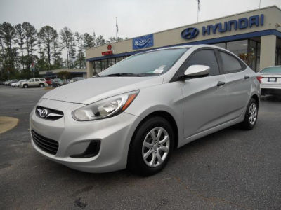 2012 Hyundai Accent  GLS
