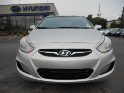 2012 Hyundai Accent  GLS