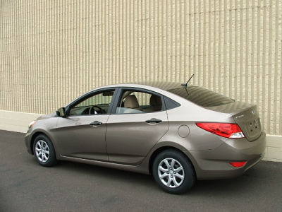 2012 Hyundai Accent  GLS