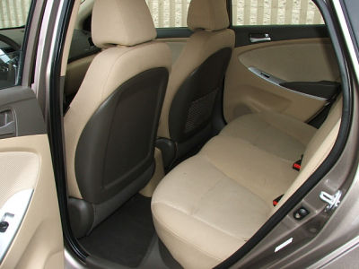 2012 Hyundai Accent  GLS