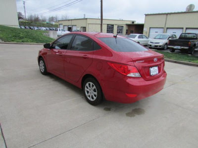 2013 Hyundai Accent  GLS