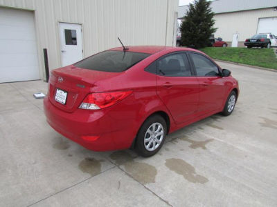 2013 Hyundai Accent  GLS