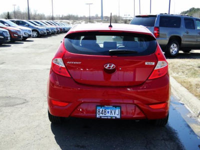2013 Hyundai Accent  GS