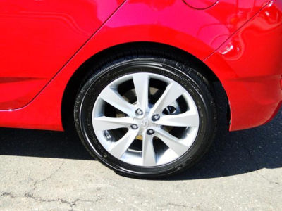 2013 Hyundai Accent  GS