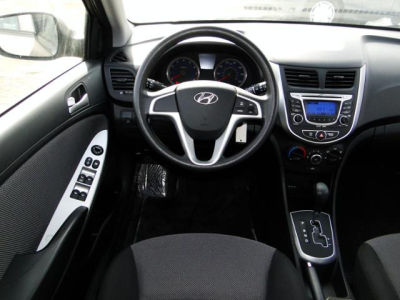 2013 Hyundai Accent  GS