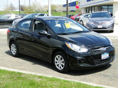 2013 Hyundai Accent GLS