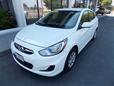 2013 Hyundai Accent  GLS