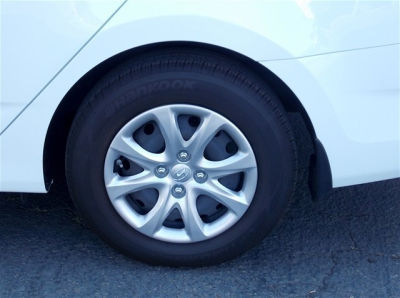 2013 Hyundai Accent  GLS