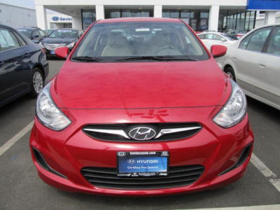 2012 Hyundai Accent  GLS