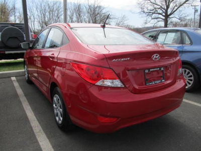 2012 Hyundai Accent  GLS