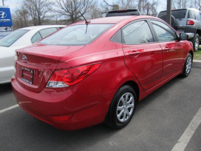 2012 Hyundai Accent  GLS