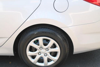 2013 Hyundai Accent  GLS