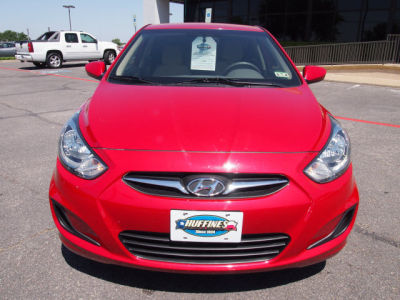 2012 Hyundai Accent  GLS