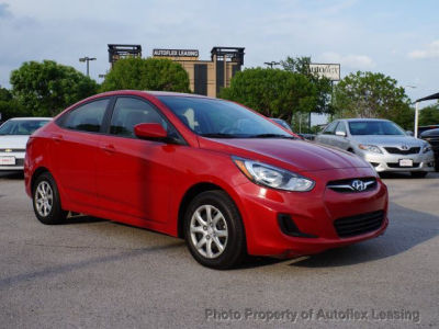 2012 Hyundai Accent GLS