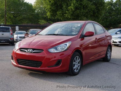 2012 Hyundai Accent  GLS