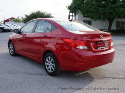 2012 Hyundai Accent  GLS