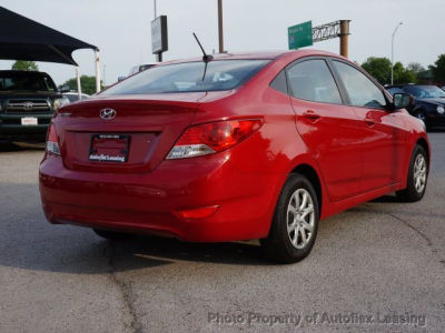 2012 Hyundai Accent  GLS