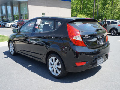 2012 Hyundai Accent