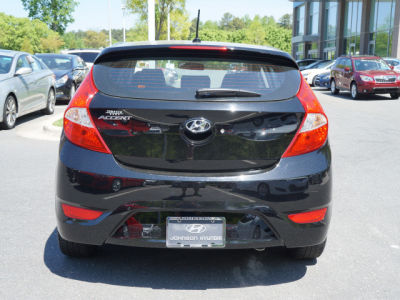 2012 Hyundai Accent