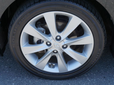 2012 Hyundai Accent