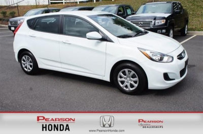 2012 Hyundai Accent GS