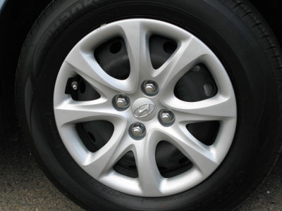 2012 Hyundai Accent  GLS