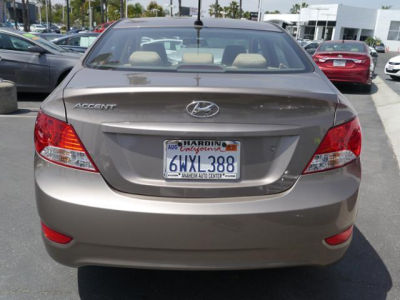 2013 Hyundai Accent  GLS
