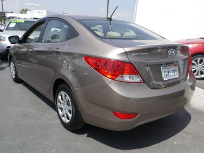 2013 Hyundai Accent  GLS
