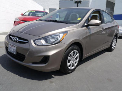 2013 Hyundai Accent  GLS