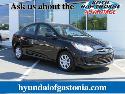 2012 Hyundai Accent GLS