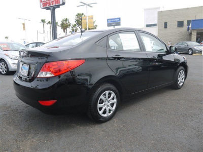 2012 Hyundai Accent  GLS