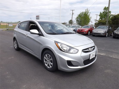 2012 Hyundai Accent GS