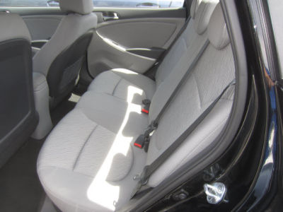 2013 Hyundai Accent  GLS
