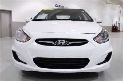 2012 Hyundai Accent  GLS