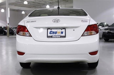 2012 Hyundai Accent  GLS