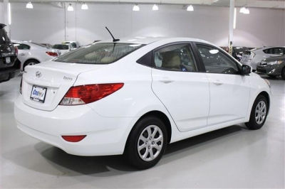 2012 Hyundai Accent  GLS