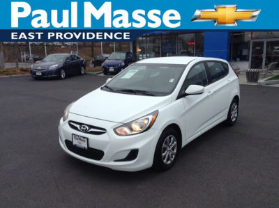 2013 Hyundai Accent  SE